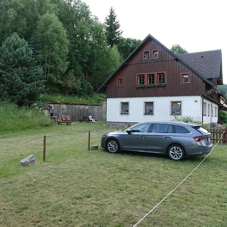 Podkrovni U Potoka * Horni Marsov